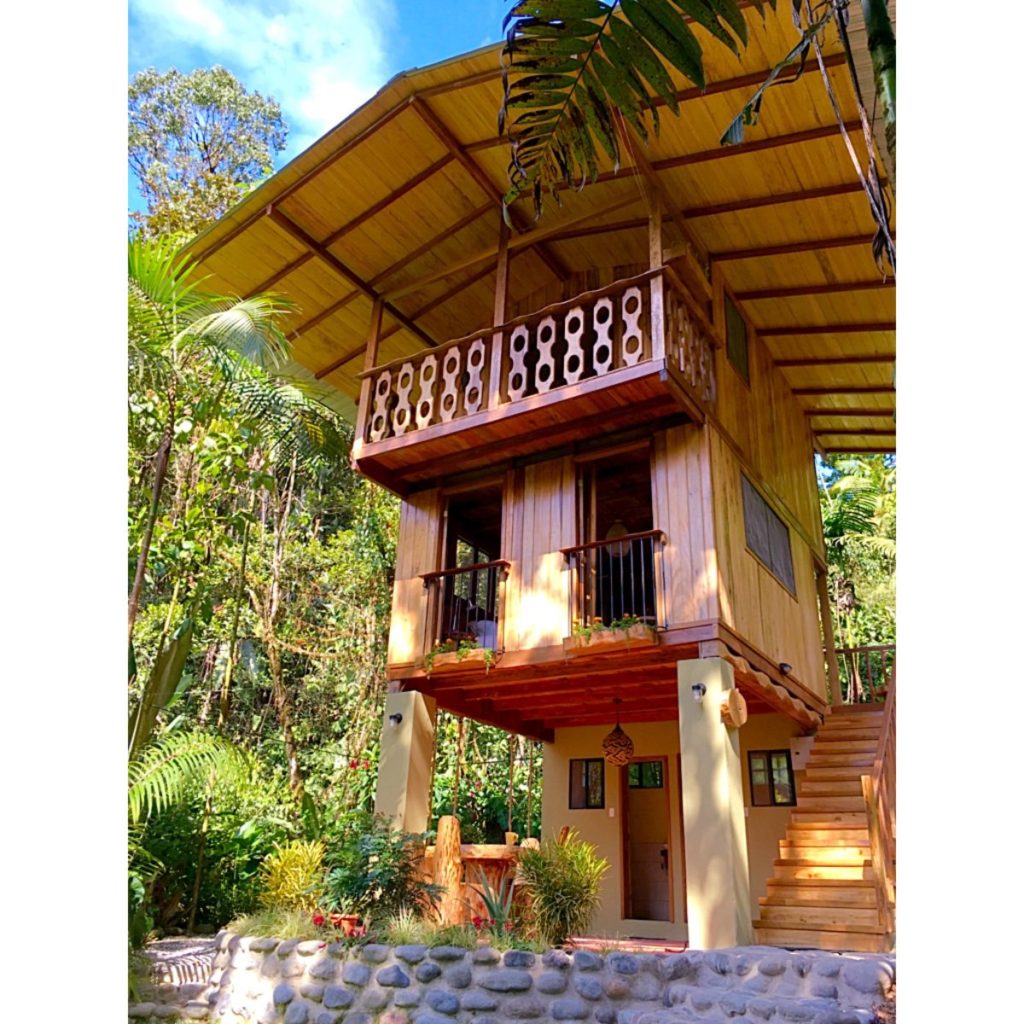 airbnb mindo treehouse